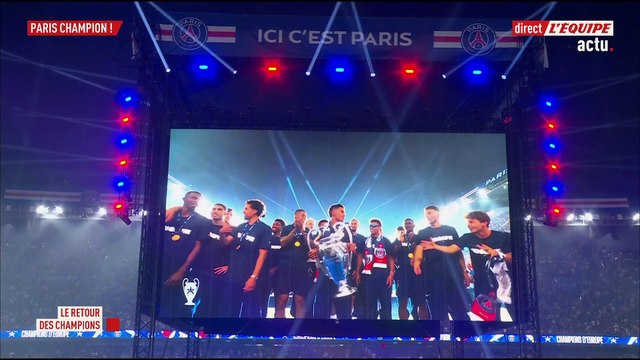« La Ligue des champions est à Paname » : le tour d'honneur des joueurs parisien au Parc des Princes - Foot - Ligue des champions - PSG