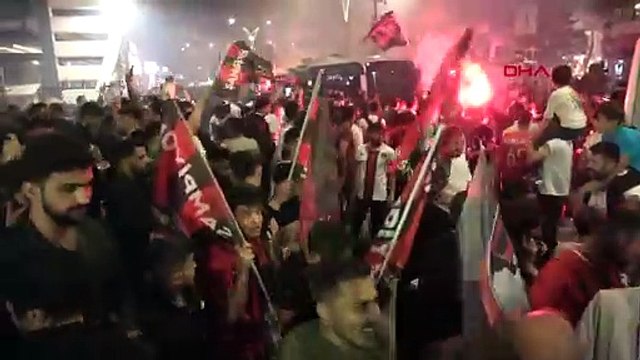 TÜRKİYE 2'nci Lig play-off final maçında Vanspor, Batman Petrol Spor ile Kayseri RHG Enertürk Enerji Stadyumu'nda karşılaştı. Normal süresi 0-0 berabere biten maçın iki uzatma dakikalarında da gol gelmeyince penaltı atışlarında Vanspor 5-4 kazaanak 1'inci