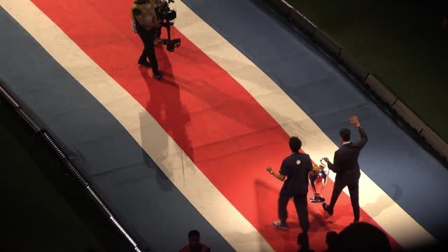 PSG - La fête au Parc des Princes, Marquinhos : “On vous aime, profitez, on est champion d’Europe !