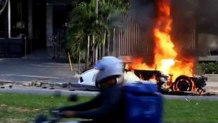 Lamborghini avaliada em mais de R$ 1 milhão é destruída em incêndio