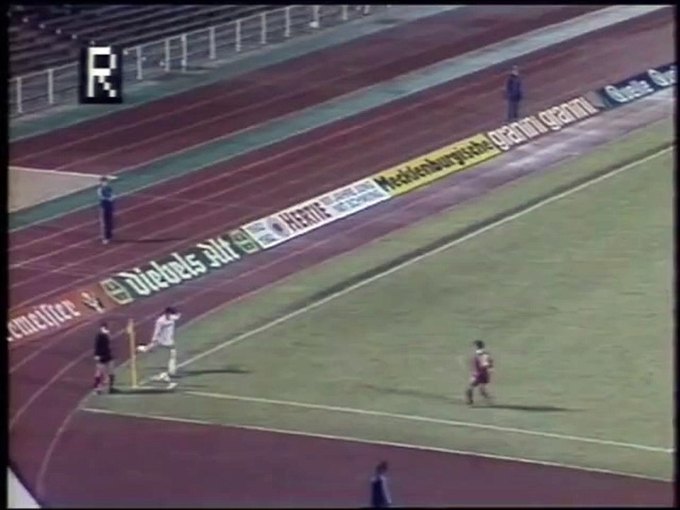 HAMBOURG - NEUCHATEL - 1982 - SAISON 1981/1982 -
