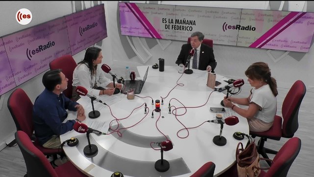 Crónica Rosa: Paquirrín vuelve con lamentos y reproches contra su madre