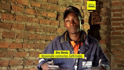 Ouganda : alternative au ciment, le "murram" révolutionne la construction