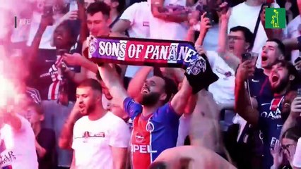 París se convirtió en una gran fiesta manchada por los disturbios con casi 300 detenidos