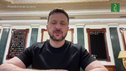 Ucrania reivindica un ataque a gran escala contra la aviación rusa que golpea hasta Siberia
