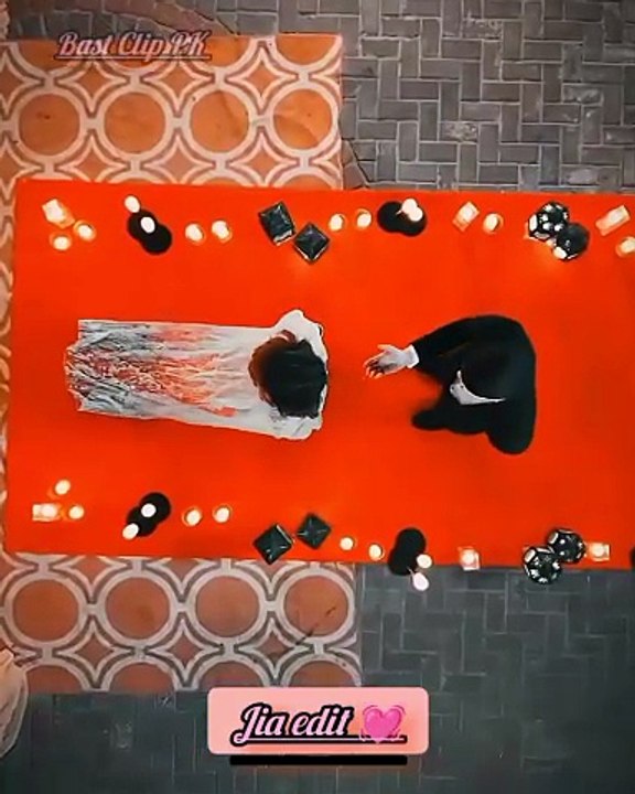 Romantic Clip