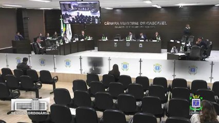 Vereadora cobra entrega de uniformes: "não há dignidade na infância quando falta roupa para a escola"