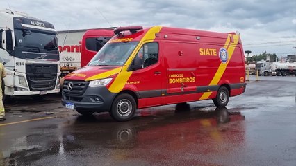 Caminhoneiro sofre amputação em acidente com máquina em pátio de combustíveis