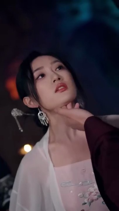 falling flowers with tears and hate daillymotion