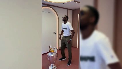 Francia empieza la campaña para que Dembélé sea Balón de Oro