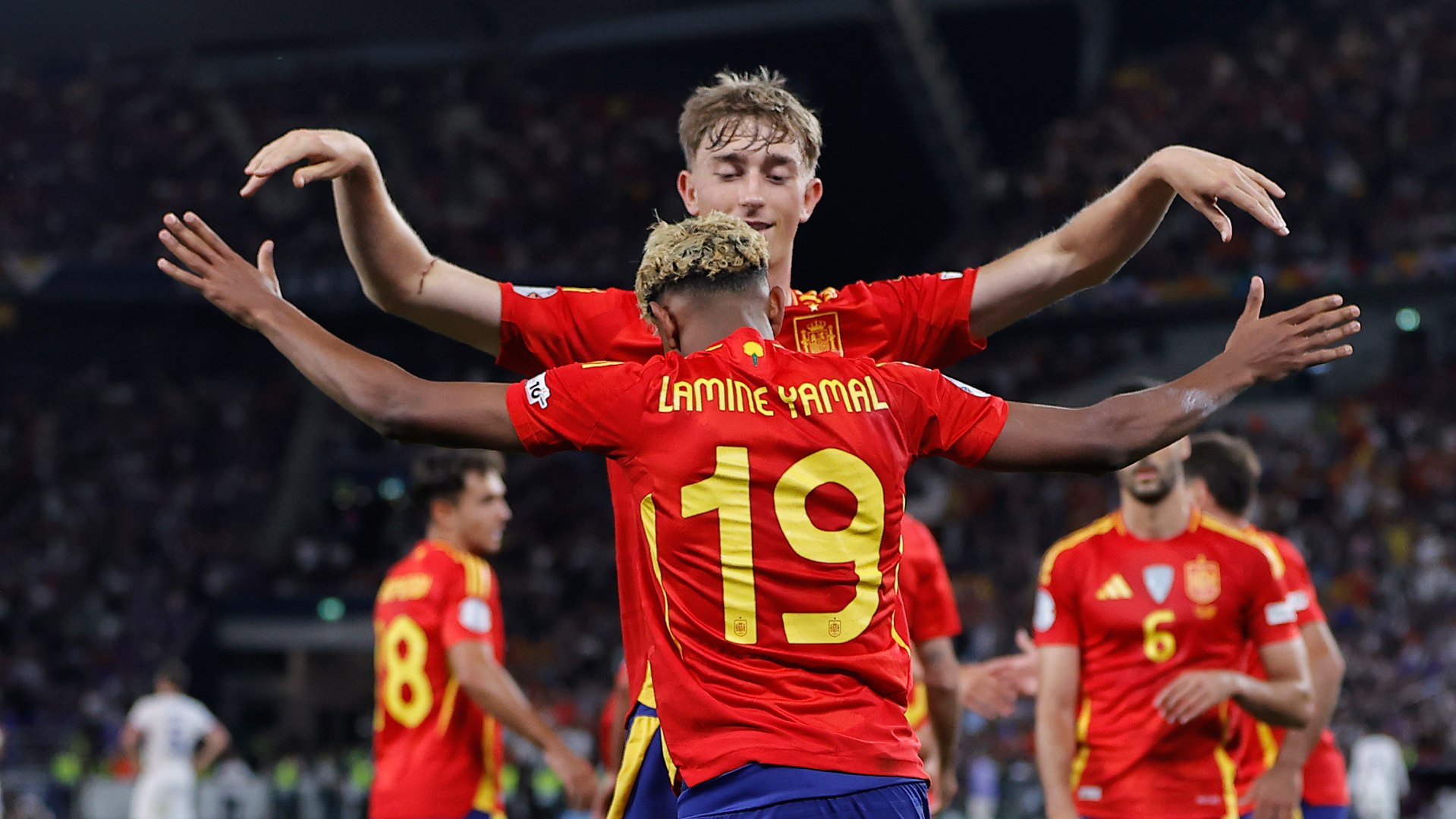 La partida de billar entre Lamine, Gavi, Huijsen y Samu