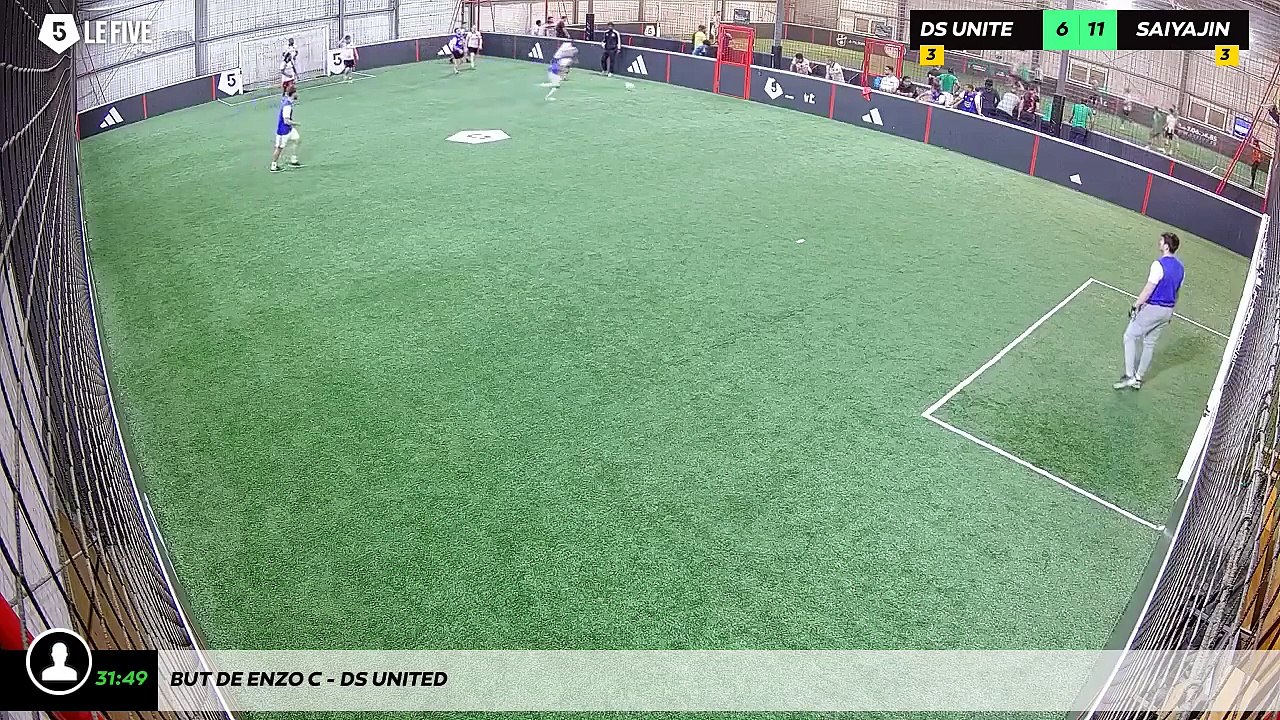 But de Enzo C - Ds United