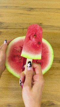 Simple Way to Turn Watermelon into Ice Cream! 🍉 #parenting #lifehacks
