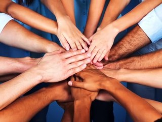 Es llevar siempre contigo el Evangelio