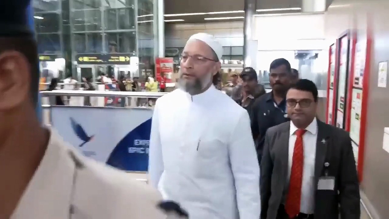 All Party Delegation के सदस्य Asaduddin Owaisi यात्रा पूरी करने के बाद पहुंचे Hyderabad (online-video-cutter.com) (online-video-cutter.com)