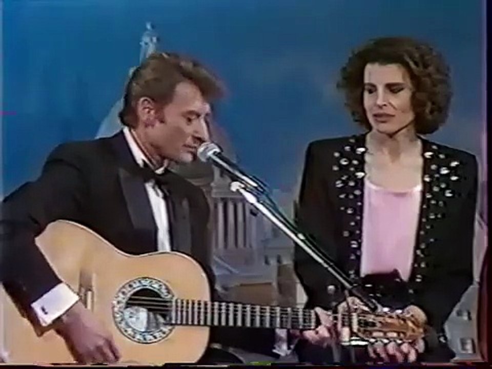 Johnny Hallyday – "Loving You" pour Fanny Ardant (Champs-Élysées, Antenne 2 – 22 mars 1986)