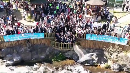 Van İnci Kefali festivaline 200 bini aşkın kişi katıldı