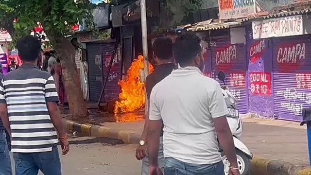 Gas Cylinder exploded in a shop outside Narendra Modi Stadium in #Ahmedabad. Most celebrities are going to be in the stadium today evening #Gujarat