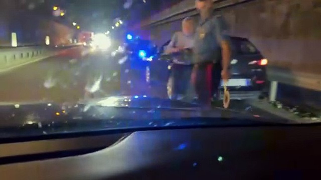 Polimeni - CALABRIA: GALLERIA DI COPANELLO…AUTO FERMA…È QUESTA LA CALABRIA CHE VOGLIAMO? (03.06.25)