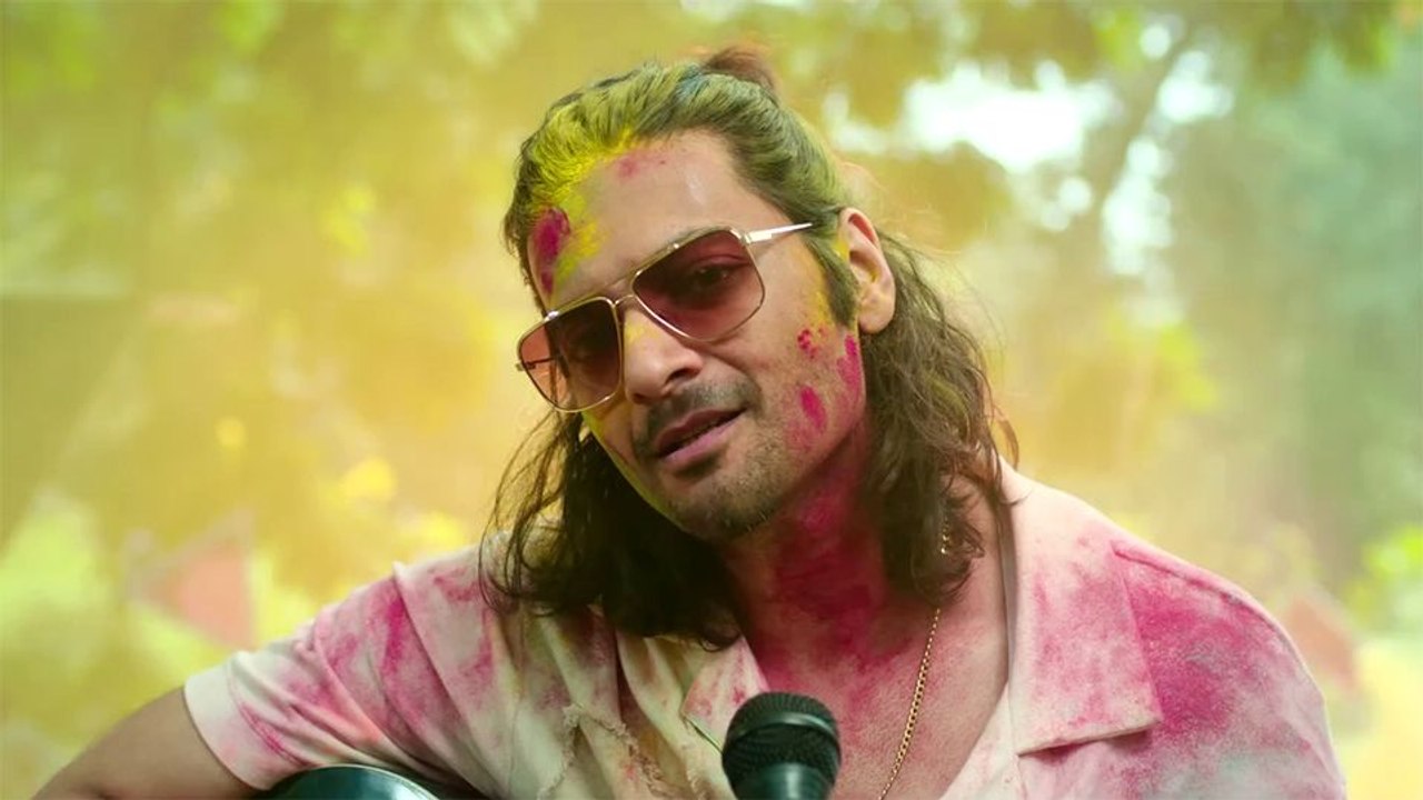 Metro.... In Dino Trailer OV