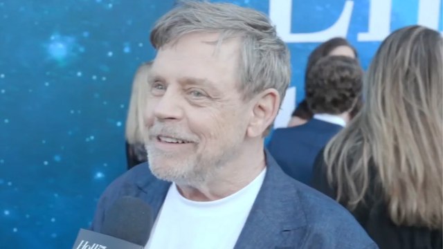 Mark Hamill on Transforming Into His 'Life of Chuck' Character & Saying Goodbye to 'Star Wars' | THR Video