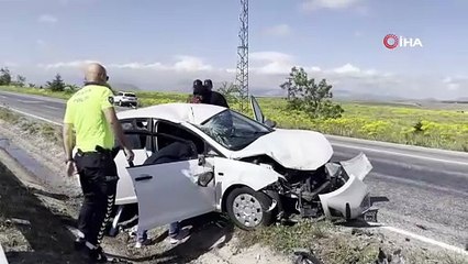 Nevşehir'de önce takla attı sonra refüje devrildi!