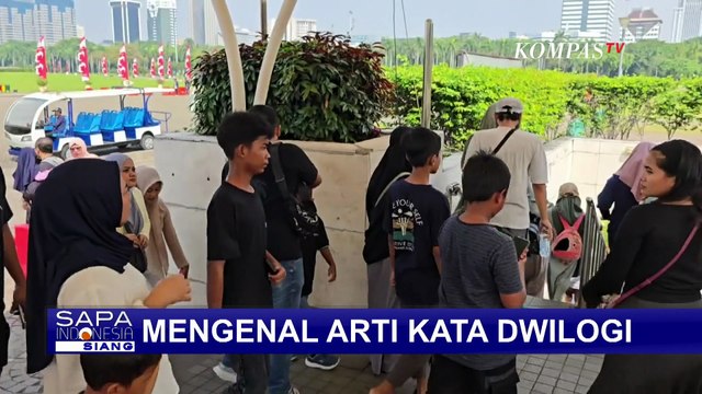 Makna Kata 'Dwilogi' dalam KBBI yang Jarang Diketahui - SELASA BAHASA