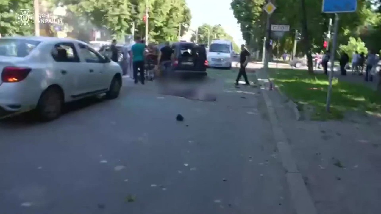 Russian attack on Ukrainian city Sumy kills three people, Ukraine says