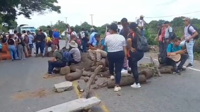 Protestas en Colombia: campesinos de la Sierra Nevada bloquean troncal pidiendo vías y seguridad