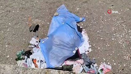 Evsiz adam Konyaaltı Sahili’nde ölü bulundu