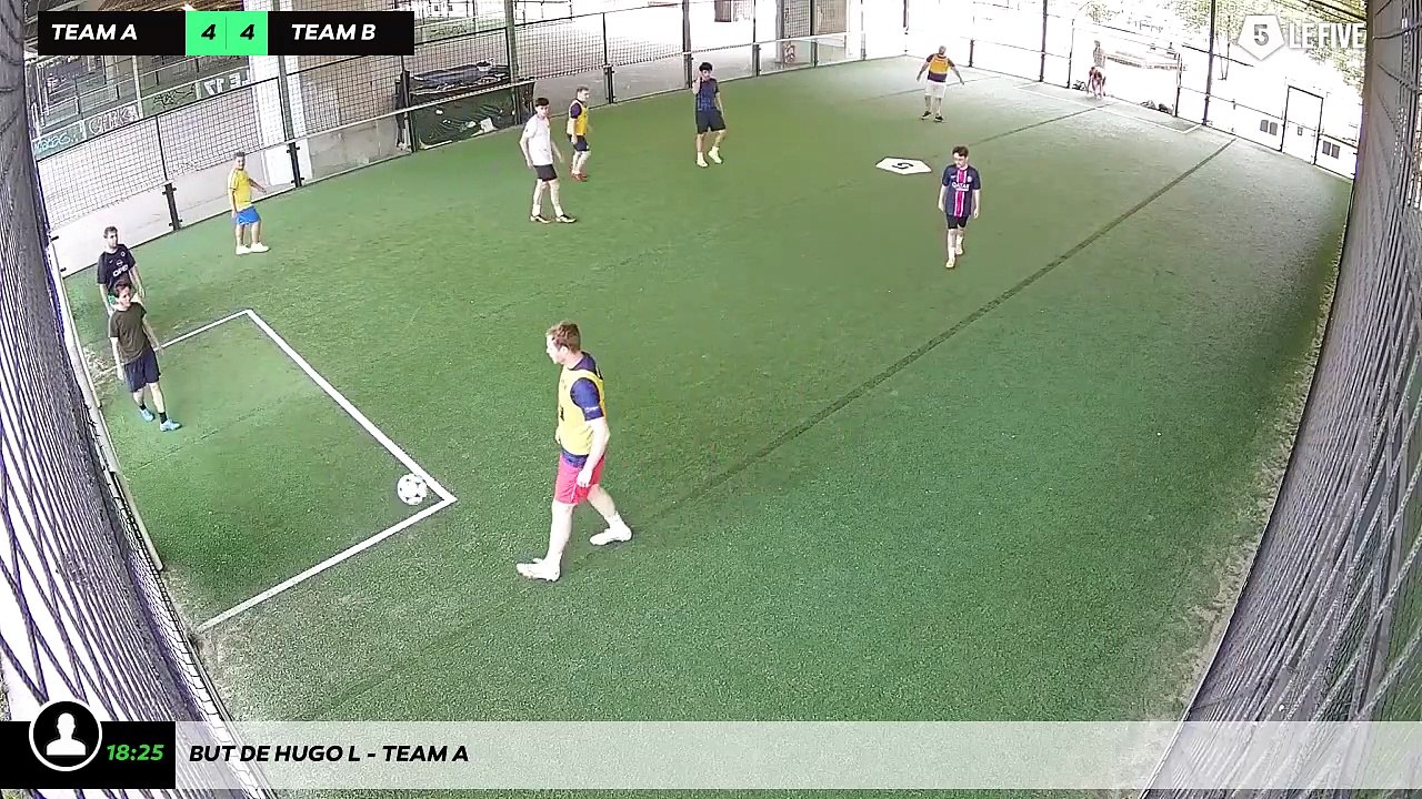 But de Hugo L - Team A