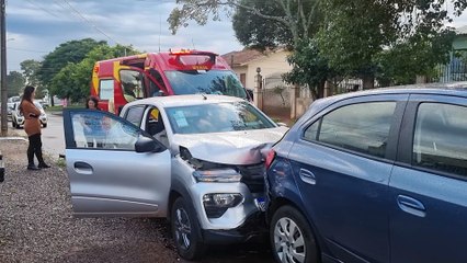 Colisão traseira mobiliza Siate no Santo Onofre