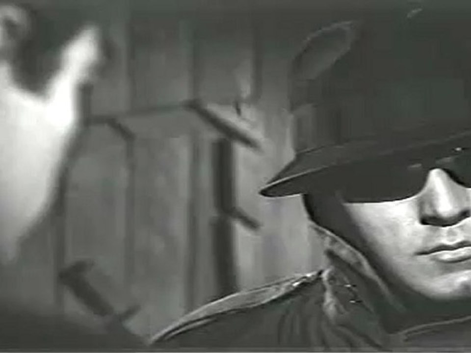 Kizil_maske-benim_adim_capkindir