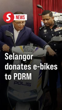 Selangor govt donates 10 electric motorcycles to PDRM