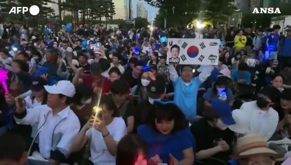 Corea del Sud, exit poll favorevoli a Lee: l'entusiasmo dei sostenitori