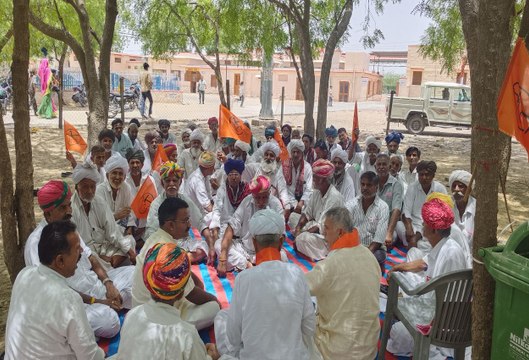 किसानों की सरकार से मांग- नियमित पानी और पर्याप्त बिजली मिले