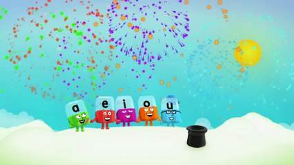 Engaging Kindergarten Phonics Videos for Kids 📚 | Official Alphablocks