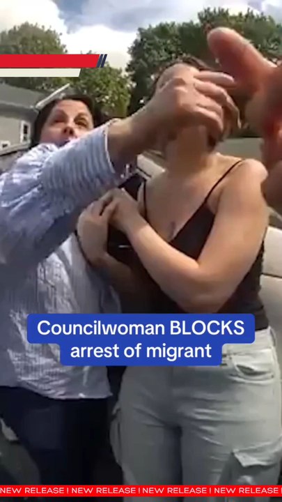 Councilwoman clashes with ICE over migrant arrest tied to attack on her pregnant daughter. #japdmedia #PnDmart #ICE #news #DailyMail #migrant #chaos #law #USnews