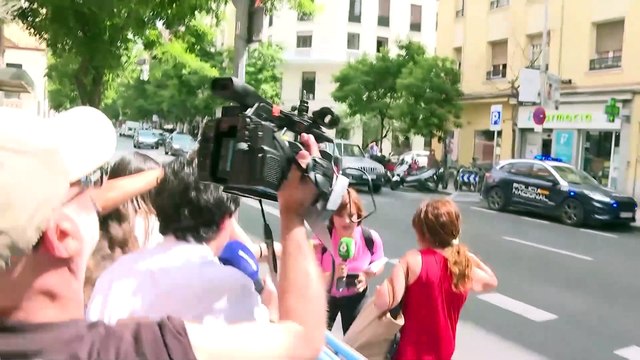 La exconcejal socialista Leire Díez se da de baja del PSOE y Ferraz suspende el expediente