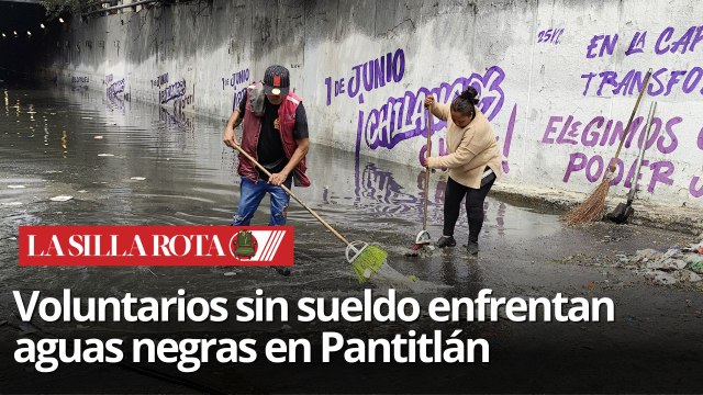 Héroes anónimos en Pantitlán: se meten en aguas negras sin paga ni equipo