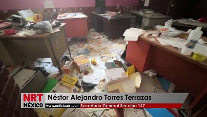 El edificio se encuentra  en ruinas y escombros