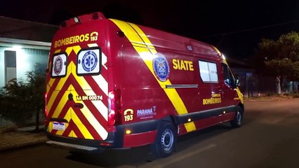 Mulher mordida pelo cachorro é socorrida pelo Siate no Bairro Interlagos