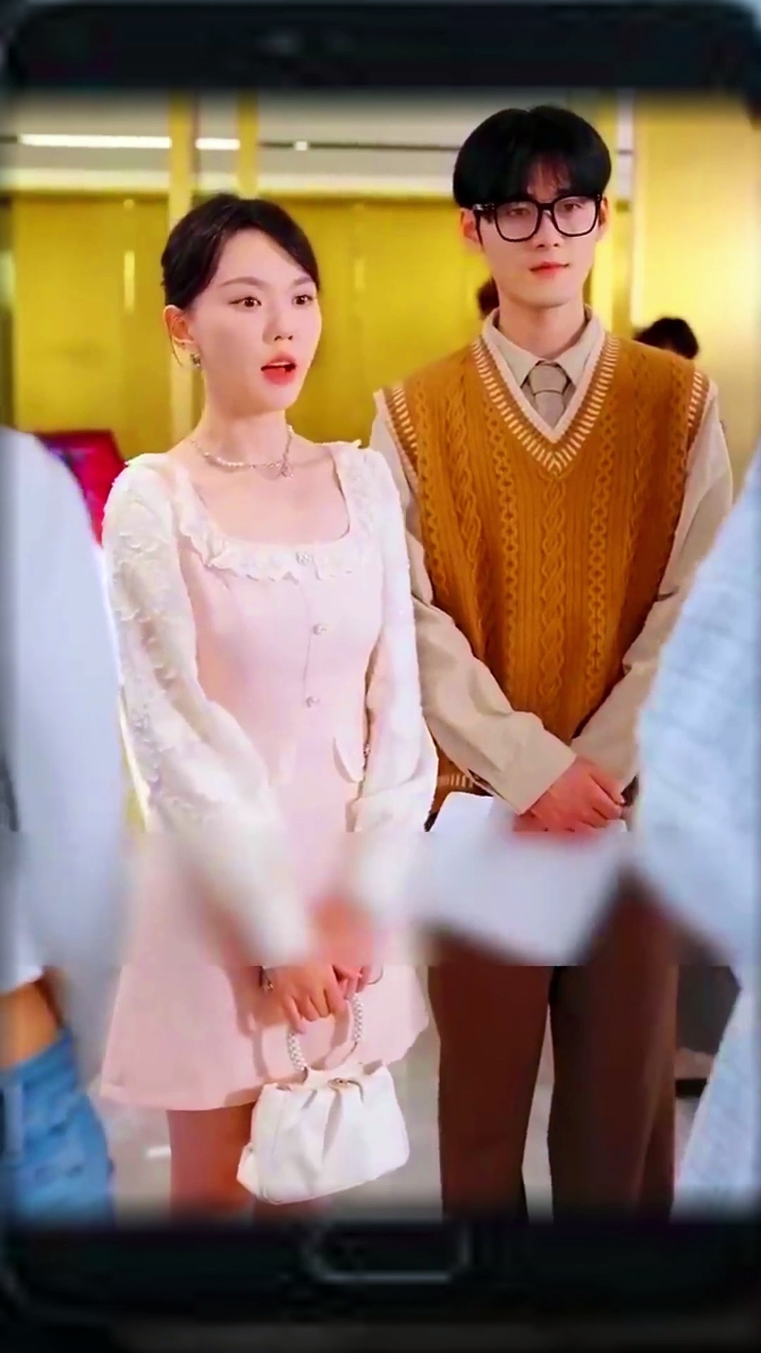  Gadis cantik hidup kembali dan tak lagi terobsesi dengan cinta lamanya malah mendapat cinta sejati part 2