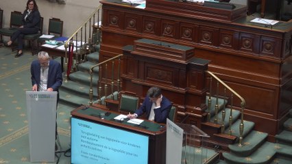 Logopédie: Vandenbroucke prendra un nouvel arrêté afin d'éviter toute rupture des soins