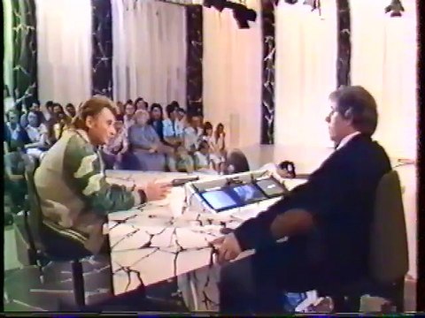 04 09 1987 - Nulle part ailleurs Canal+-Johnny Hallyday est l'invité pour la promo de Bercy