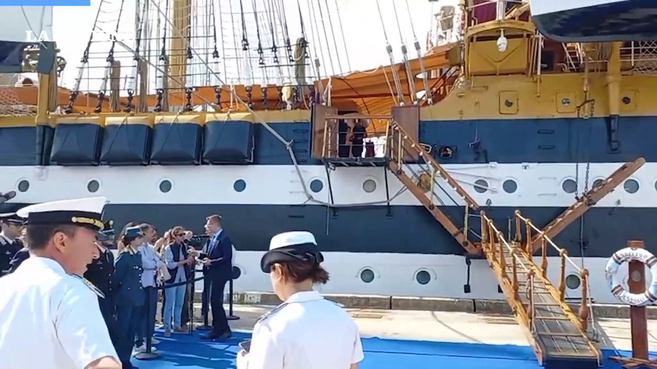 Dopo il giro del mondo, il Vespucci torna a Livorno