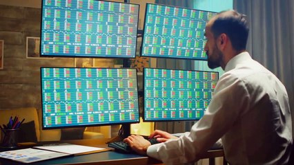 Oil Prices in Flux: Navigating the 2025 Energy Landscape and SIU's Strategic Response