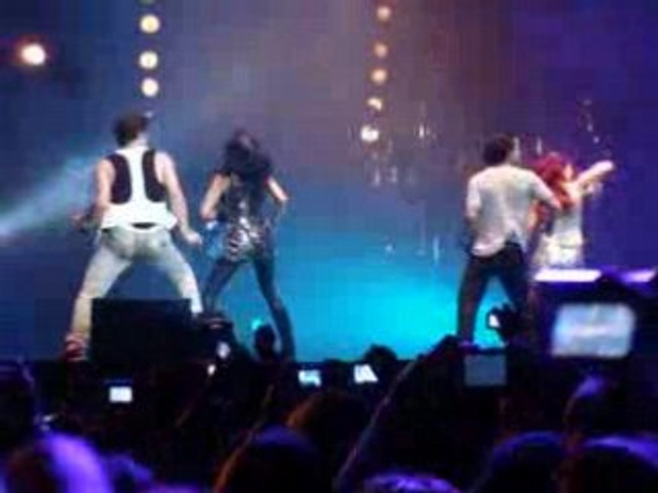 RBD - Tras De Mi - Rio - Tour EDC!