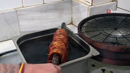 Vedat Milor İzmit simidi övdü, tartışma başladı