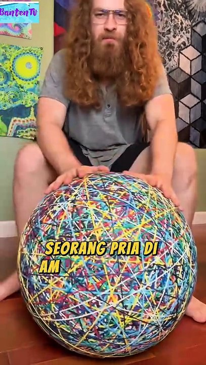 🎬Bola Raksasa dari Karet Gelang? Cuma di Amerika!